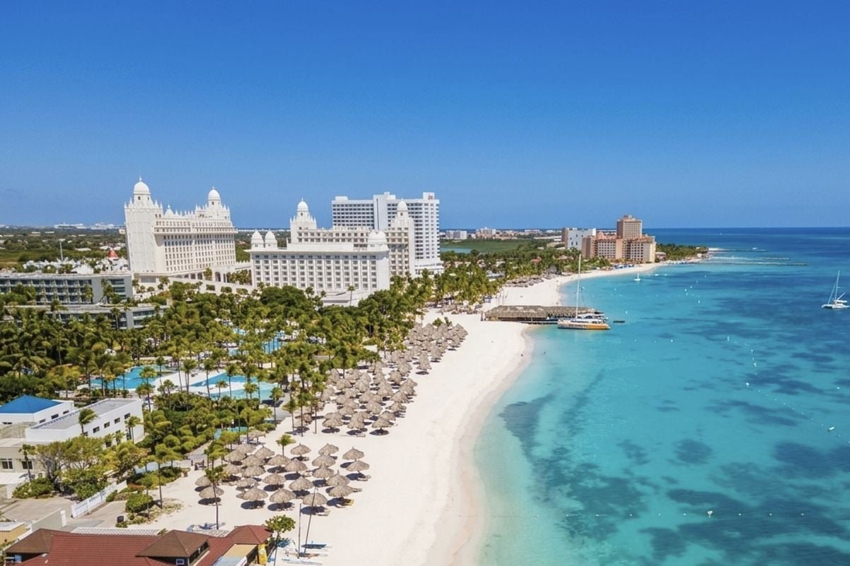 These Are The 10 Safest Tourist Destinations This Fall According To Over 14,000 Americans